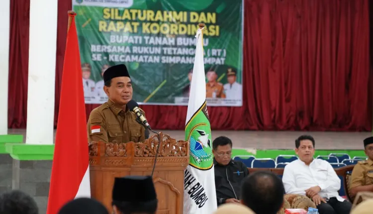 Bupati Tanah Bumbu Perintahkan Para Rt Sukseskan Program Sdsm Kolom Desa