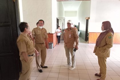 Kadis Ketahanan Pangan Provinsi Kalteng, Riza Rahmadi saat berkunjung ke Kabupaten Bartim. Sumber: baritotimurkab.go.id