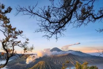 Ilustrasi Pemandangan Gunung Bromo Dari Seruni Point di Desa Ngadisari, Kabupaten Probolinggo Sumber foto: Ig@infowisatagunungbromo
