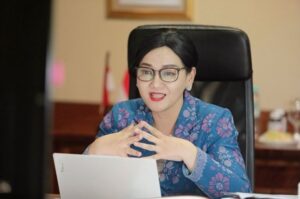 Anggota Dewan Komisioner Otoritas Jasa Keuangan atau OJK Bidang Edukasi dan Perlindungan Konsumen, Friderica Widyasari Dewi Sumber foto: Instagram @fridericawidyasari