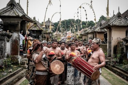 Para seniman desa Penglipuran