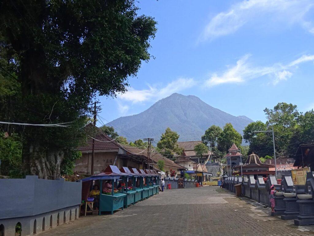 Landscape pesarean Gunung Kawi Sumber: jadesta.kemenparekraf.go.id