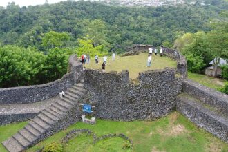 Benteng Buton salah satu peninggalan sejarah di Desa Wisata Limbo Wolio. Sumber foto : Pengelola Desa Wisata Limbo Wolio.