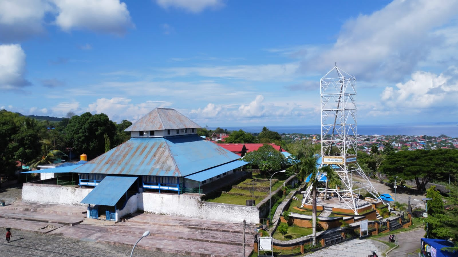 Masjid Agung Kesultanan Buton sebagai warisan budaya di Desa Wisata Limbo Wolio. Sumber foto : Pengelola Desa Wisata Limbo Wolio.