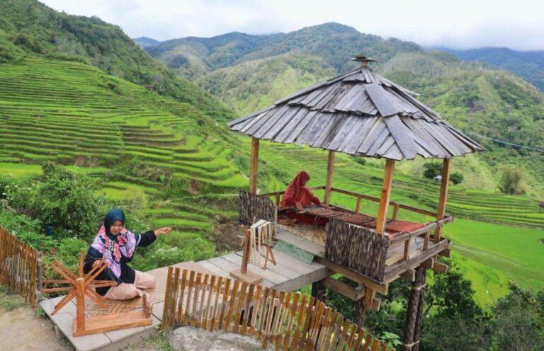 Desa Wisata Rinding Allo, Kecamatan Rongkong, Kabupaten Luwu Utara Sumber Foto: luwuutarakab.go.id