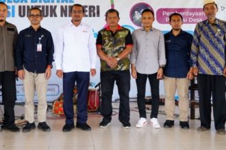 CIFO Group dan Pemkab Garut Saat Perkenalkan Program Desa Digital di Bambu Creative Center Selaawi. Sumber Foto: garutkab.go.id