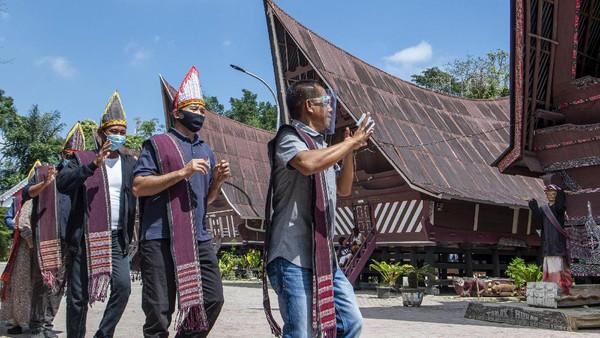 Wisata Sigale-gale, Salah satu daya Tarik Wisatawan. Sumber: Istimewa