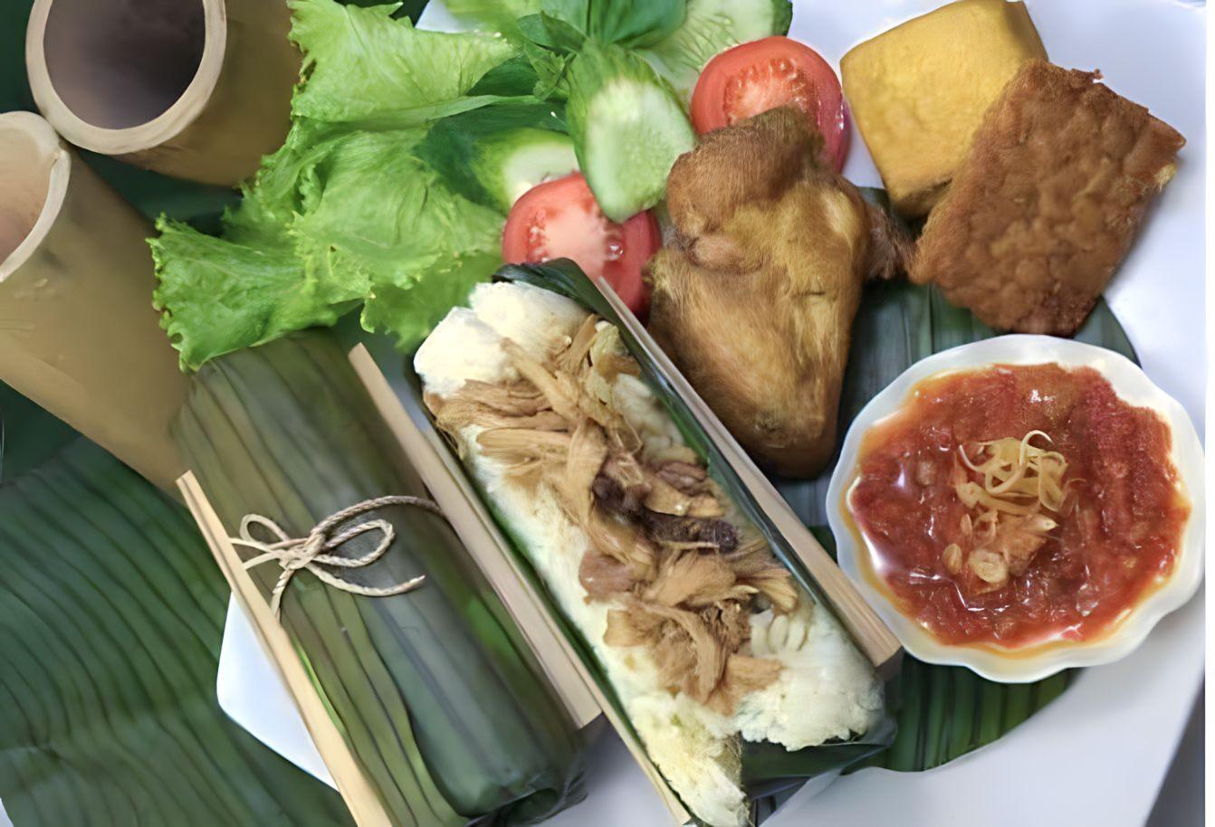 Kolo, Makanan Upacara Adat di Kabupaten Manggarai NTT Kolo Kuliner Khas NTT. Sumber Foto: Floresku