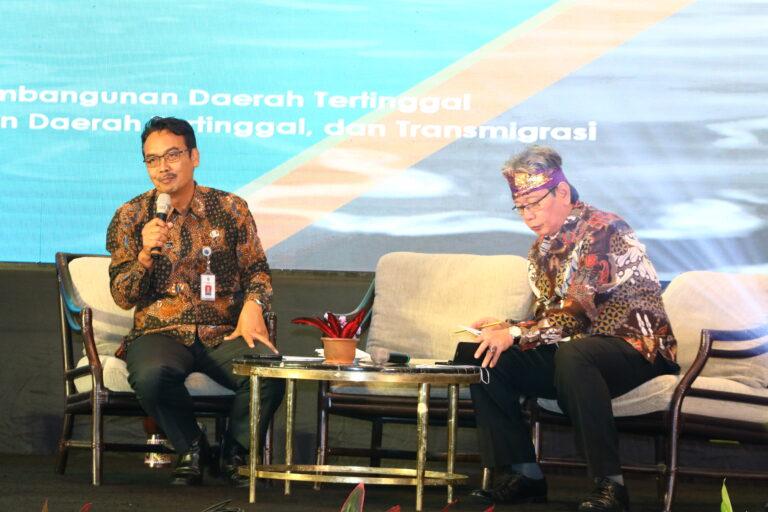 Foto: Direktur Jenderal Percepatan Pembangunan Daerah Tertinggal (PPDT) Kementerian Desa, Pembangunan Daerah Tertinggal dan Transmigrasi (Kemendes PDTT), Eko Sri Haryanto ketika memberikan paparan dalam Workshop Nasional Pengelolaan Program Tekad di Denpasar, Bali. Sumber Foto: Humas Kemendes PDTT