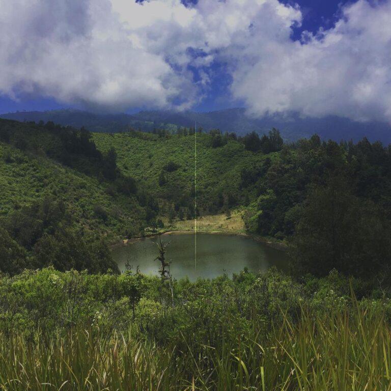 Salah Satu Destinasi Desa Tertinggi di Pulau Jawa (Ranu Pani) Sumber: Instagram @doland.tour