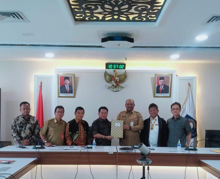 Ketua DPRD Kalteng Wiyatno bersama rombongan saat audiensi bersama Kemendagri. Sumber Foto: Istimewah