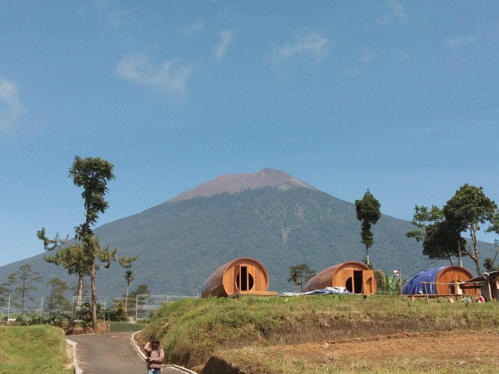 Desa Wisata Lembah Asri Serang (D’las), Kecamatan Karangreja menjadi salah satu Daerah Tujuan Wisata di Kabupaten Purbalingga Sumber Foto: dinporapar.purbalinggakab.go.id