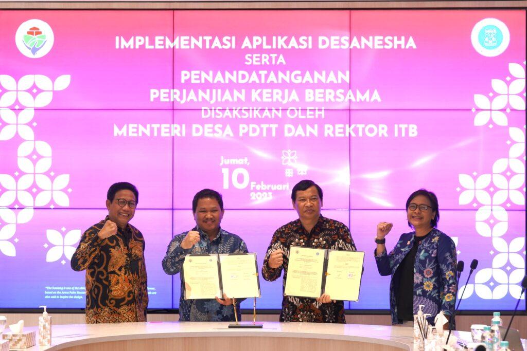 Mendes PDTT, Abdul Halim Iskandar didampingi Kepala BPI DDTT, Ivanovich Agusta dan Rektor ITB saat penandatanganan perjanjian kerja bersama Sumber foto: itb.ac.id