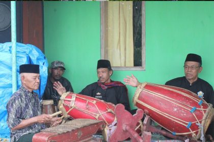 Tradisi Desa Wisata Way kalam. Sumber: Pokdarwis Way Kalam