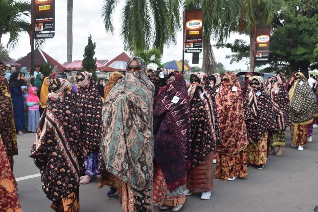 Tudung Tradisi Jambi, Sumber foto: Twiter @m_1chsan