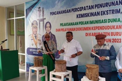 Gubernur Maluku hadiri Pencanangan Percepatan Penurunan Kemiskinan Ekstrim dan Pelaksanaan Pekan Imunisasi Dunia di Desa Air Buaya, Minggu (7/5/2023). Sumber Foto: Istimewa