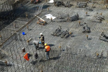 Ilustrasi proyek pembangunan rumah tahan gempa di Desa Ban dan Desa Pempatan Sumber Foto: Pixabay