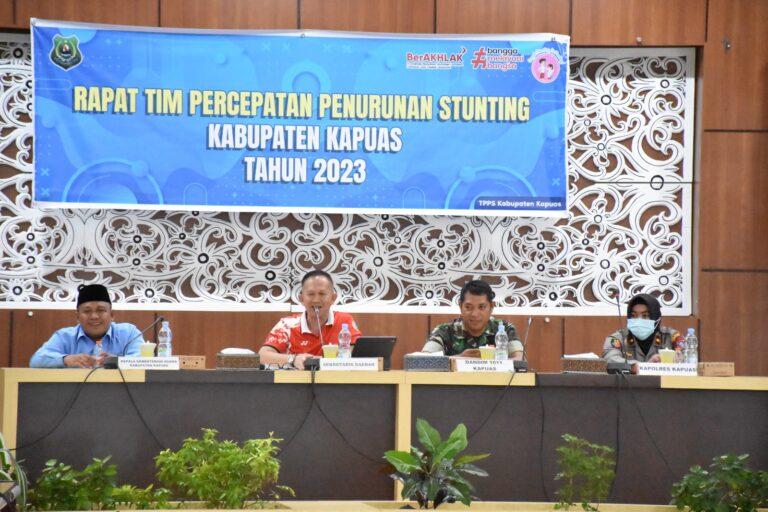 Mempercepat Penurunan Angka Stunting melibatkan Camat Kapuas. Sumber foto: kip.kapuaskab.go.id