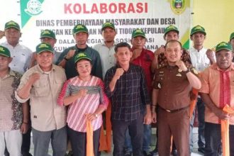 Sejumlah Kades saat Menerima Pendampingan Hukum dari Kejari. Sumber foto: Istimewa