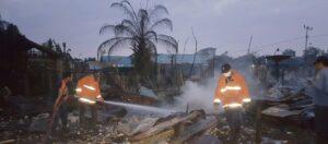 Bangunan SMP Panut Habis Terbakar. Sumber foto: ip.kapuaskab.go.id