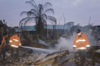 Bangunan SMP Panut Habis Terbakar. Sumber foto: ip.kapuaskab.go.id