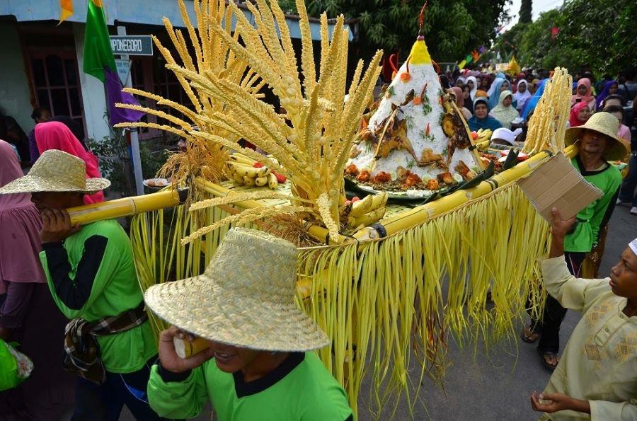 Tradisi Barik'an Khas Pati, Sumber Foto:Akurat.co