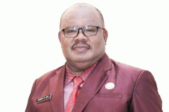 Pj Sekda Kota Jayapura Robby Kepas Awi. Sumber foto: Dok Humas Pemkot Jayapura