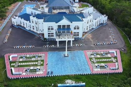 Kantor Pemkab Kepulauan Sula. Sumber foto: Istimewa