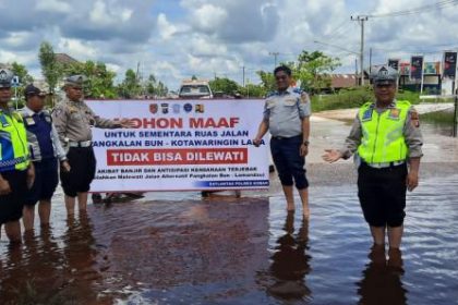 Banjir Desa Mencapai Tinggi Hingga 60 Cm di Kobar. Sumber foto : mmc.kotawaringinbaratkab.go.id