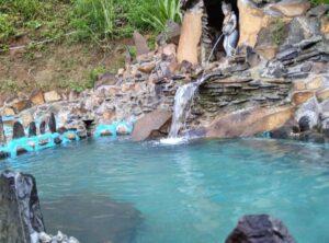 Menikmati Keindahan Gunung di Desa Wisata Semen Air terjun kucur watu di desa wisata semen. Sumber foto: Istimewa