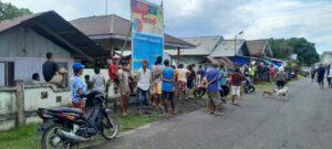 Pemalangan Kantor Desa Leleoto oleh warga setempat. Sumber foto: Istimewa