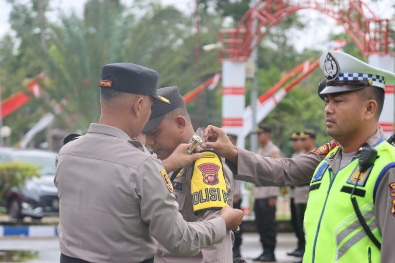 Polres Melawi memobilisasi polisi RW untuk menjaga kemananan di tengah masyarakat. Sumber foto: humas.polri.go.id