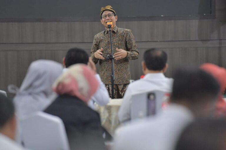 Abdul Halim Iskandar (Mendes PDTT). Sumber foto: Humas Kemendes