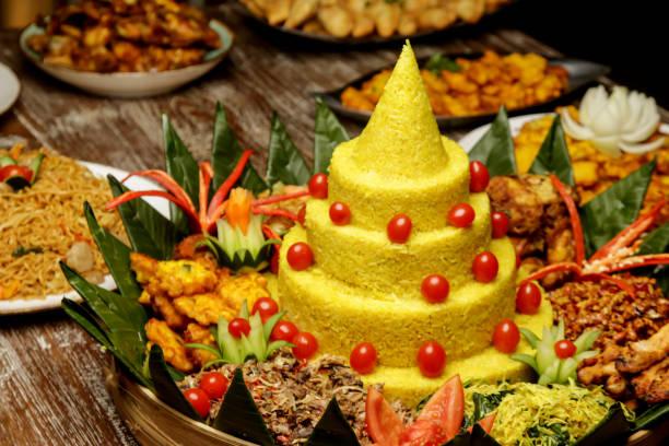  Ilustrasi Tumpeng, Sumber Foto: Istock