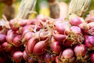 Bawang Merah. Sumber: iStock.