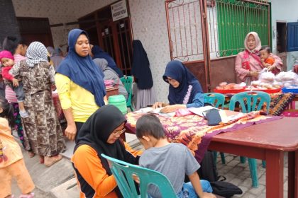 ilustrasi foto memberikan pelayanan kepada masyarakat desa, sumber foto: sumber resmi Pemkot Semarang