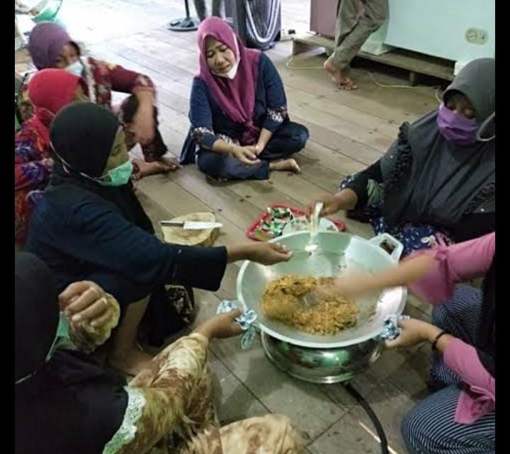 ilustrasi foto pembuatab abon ikan, sumber foto: sumber resmi kabupaten kapuas