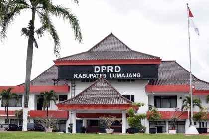 Kantor DPRD Lumajang. Sumber foto: https://dprd.lumajangkab.go.id/