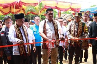 peresmian desa negara saka jadi kampung bebas narkoba. sumber: humas.lampung.polri.go.id