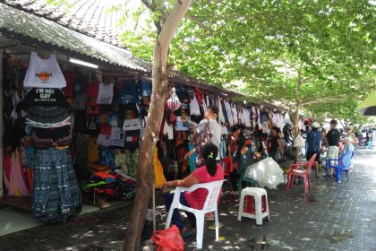 foto pasar seni kuta, sumber foto: Badung