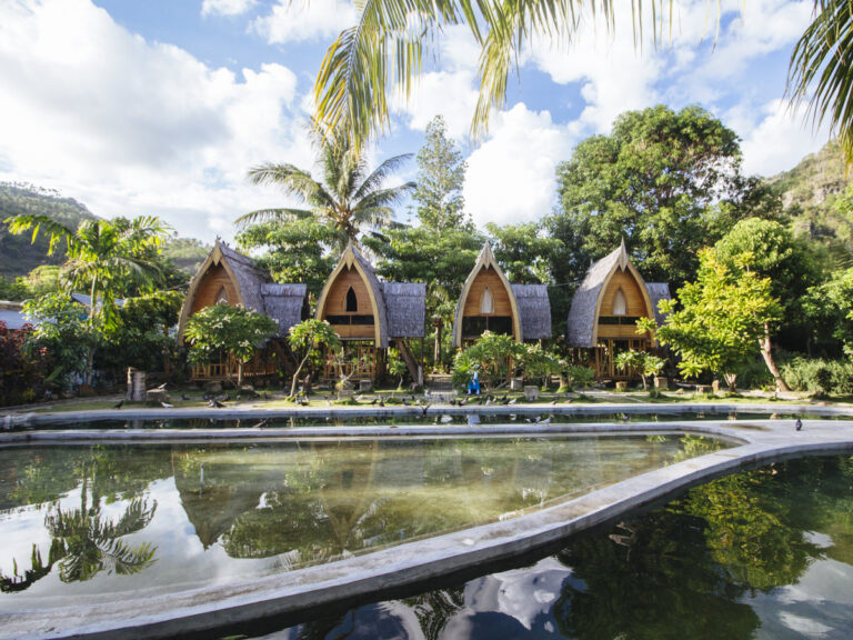 Desa Wisata Religi Bubohu mendapatkan dana bantuan DPUP dan literasi keuangan oleh Kemenparekraf Sumber Foto: Istimewa