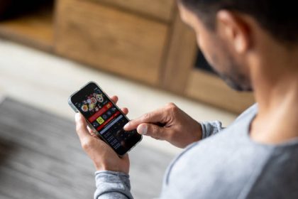 Ilustrasi judi online Sumber Foto: Istockphoto