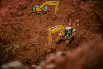 Ilustrasi pertambangan nikel ilegal di Desa Oko-Oko, Kabupaten Takalar Sumber Foto: Istockphoto