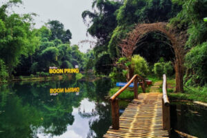 Destinasi Wisata Boon Pring. Sumber foto: Instagram @boonpringandeman