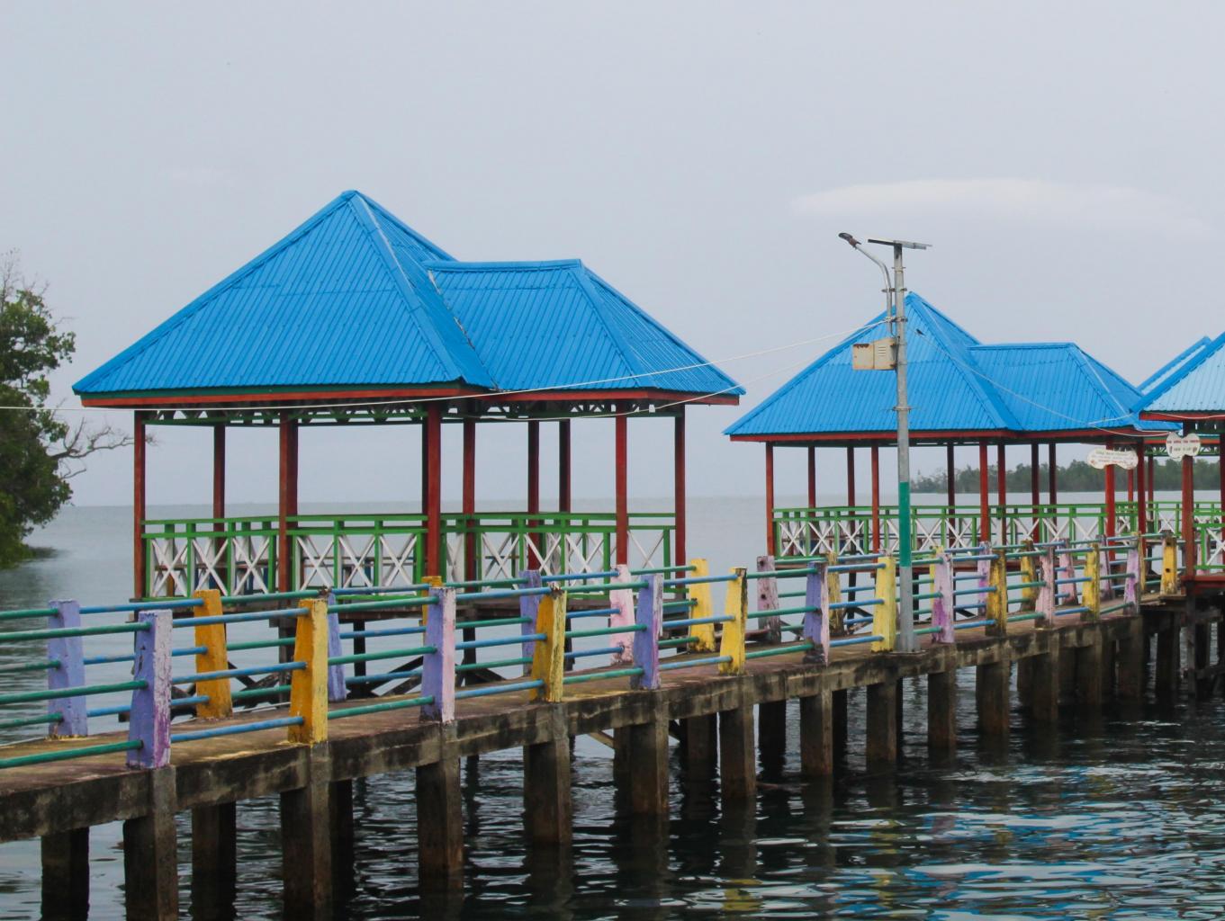 Saung di Desa Wisata Taat. Sumber foto : Dok. Kemenparekraf.