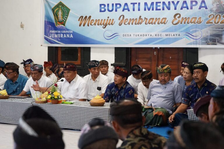 foto serap aspirasi masyarakat bupati jembrana, sumber foto: istimewa