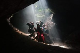 Wisata Alam di Desa Wisata Dangau Saribu. Sumber foto : Dok. Kemenparekraf.
