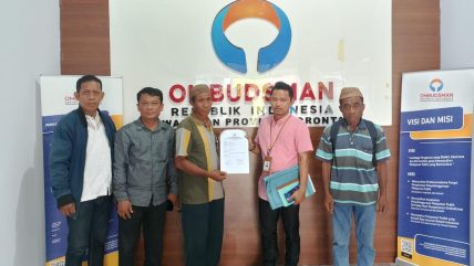 Diduga Tak Beri Pelayanan, Kades Dilaporkan ke Ombudsman