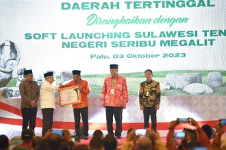 Gubernur Sulawesi Tengah, Rusdy Mastura menghadiri Rakornas Afirmasi Percepatan Pembangunan Daerah Tertingal dan Soft Launching Sulawesi Tengah sebagai Negeri Seribu Megalit, Selasa (3/10/2023). Sumber Foto: Istimewa