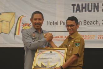 Belasan Desa Sumbar Dikukuhkan Sebagai Nagari Sadar Hukum. Sumber: sumbar.kemenkumham.go.id